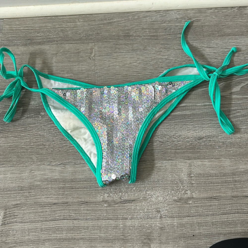 sparkly scrunch butt, bikini bottom, size large, by dipping daisies swimwear,